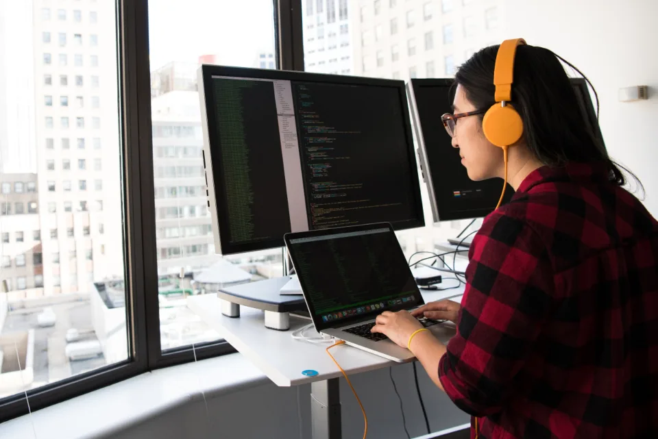 AI Coding Assistants Compared: Copilot vs Cursor vs Codeium 2026